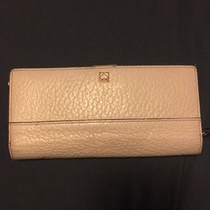 Kate spade wristlet